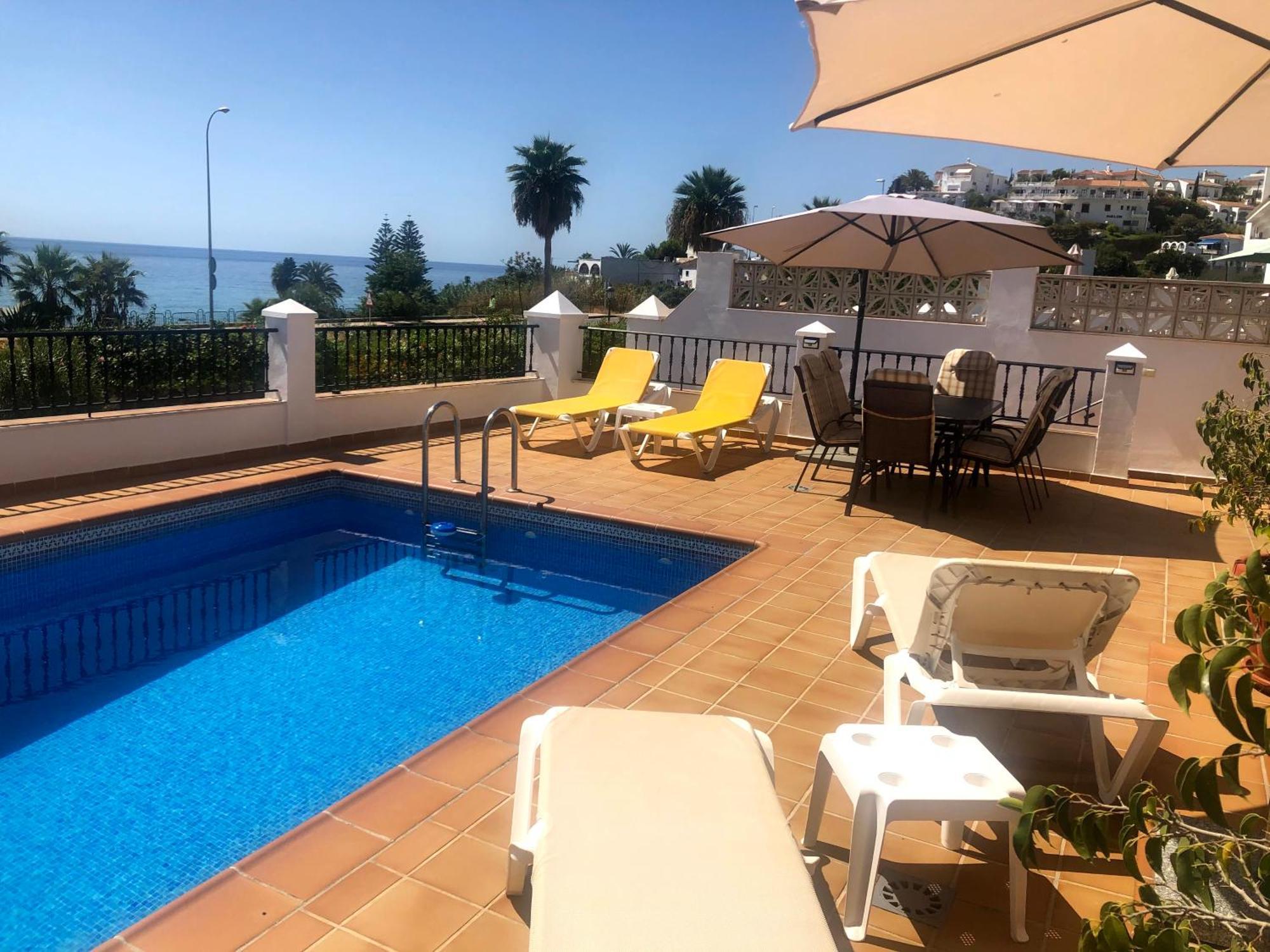 Casa Rosi, Vistas Al Mar, Piscina Privada Y A/a 内尔哈